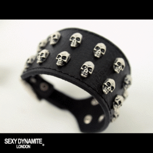 스컬스터드팔찌/skull stud leather belt bracelet/섹시다이나마이트런던 직수입제품*