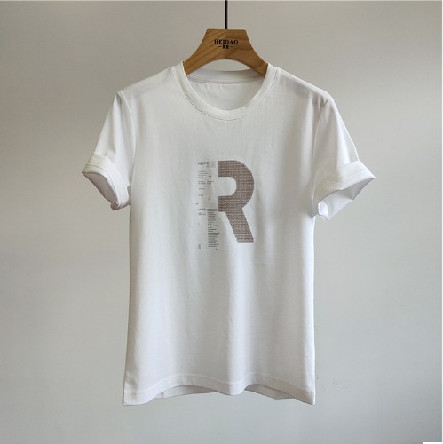 [TIATIA] R 자수프린팅 스판 티셔츠 (화이트)